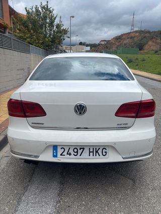 Volkswagen Passat 2012