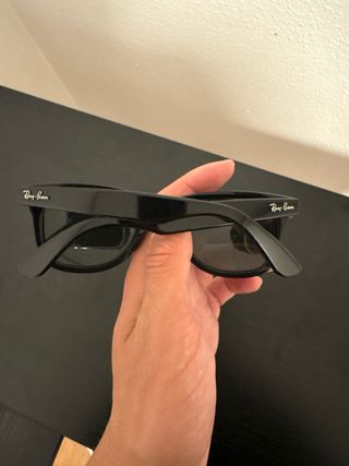Ray-Ban Wayfarer Clásicas Polarizadas Negras
