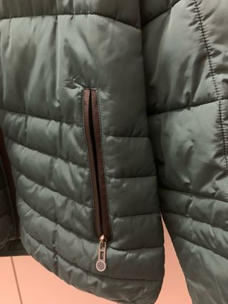 Piumino uomo verde con cappuccio