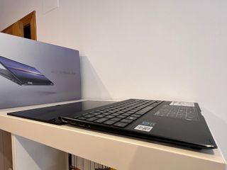 ASUS ZenBook Flip 13 Convertible 360