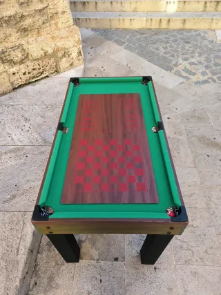 Mesa de multiples juegos para niños