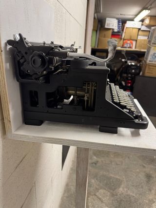 Macchina da scrivere Olivetti M40 Kr