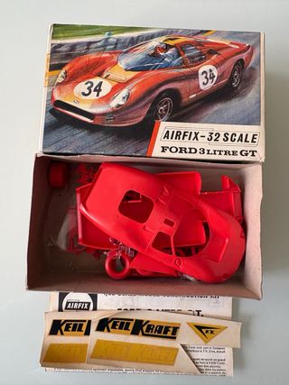 Lote 5 Maquetas Coches y Avión Revell Airfix