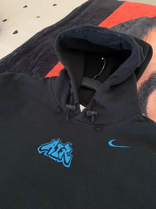 Sudadera Nike x Off White Edición Limitada