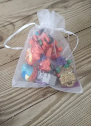 SuperThings pack 10 con 2 especiales asegurados