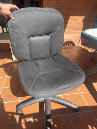 Silla de oficina giratoria tapizada