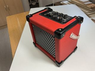 Roland Micro Cube GX Amplificador Guitarra