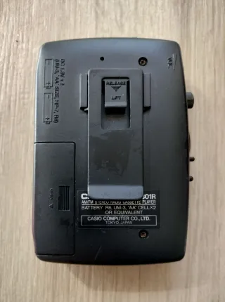 Radio Casete Walkman Casio AS-301R AM/FM