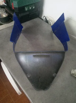 Carenado Central Honda CBR 1100 XX Azul.