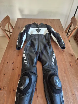 mono de moto mujer Dainese talla 44