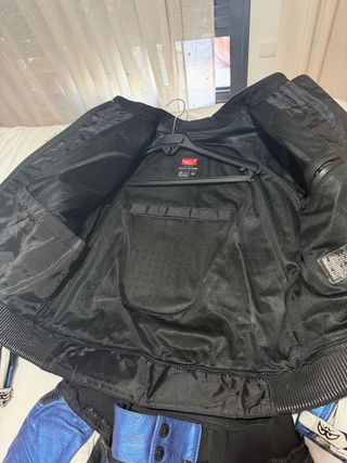 Mono de moto Berik GP-2 dividido