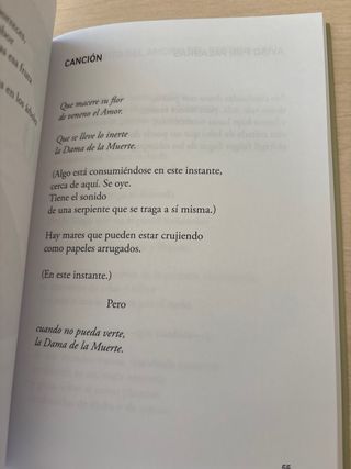 La piel que busca piel en su deriva