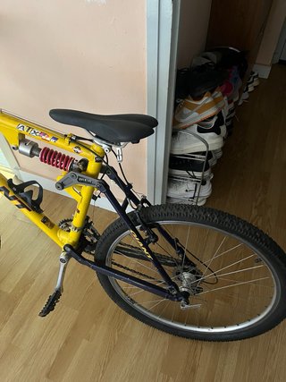 Bicicleta Giant ATX 900