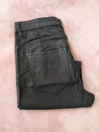 Pantalones Stradivarius Negro Talla 40