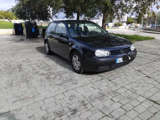 Volkswagen Golf 2003