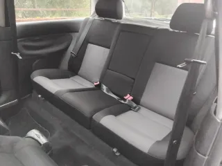 Volkswagen Golf 2003