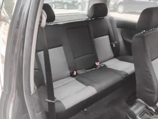 Volkswagen Golf 2003