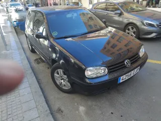Volkswagen Golf 2003