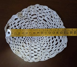 Set 3 centrini uncinetto e ricamati