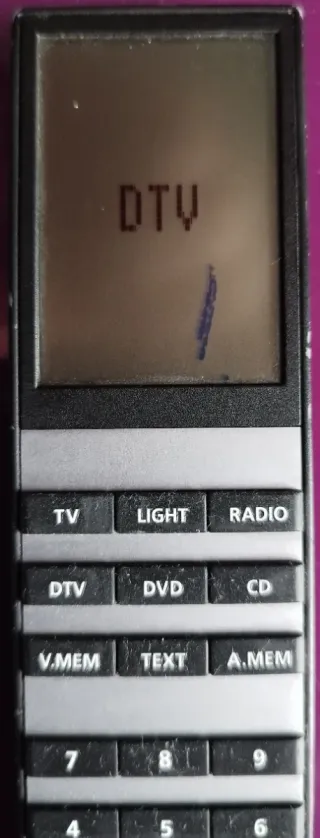 Mando Bang & Olufsen Beo4 con Joystick