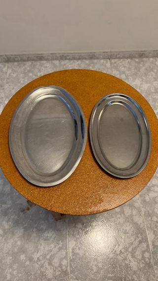 Bandejas Metálicas Plateadas, precio negociable