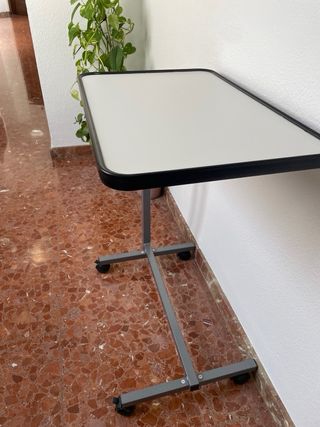 Mesilla Auxiliar Plegable con Ruedas