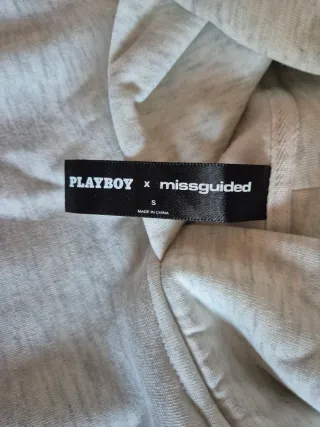 Felpa Playboy x Missguided