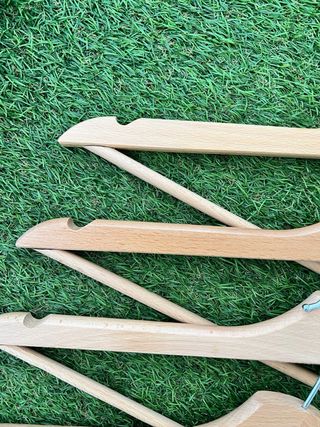 4 Perchas de Madera Natural