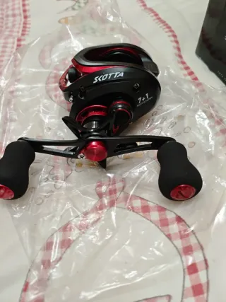 Carrete Casting Goture Scotta bass lucio perca