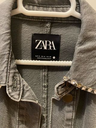 Sobrecamisa Zara con pedrería