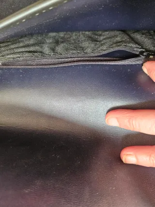 Borsa pochette nera in tessuto