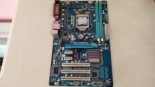 Placa Base Gigabyte P61-USB3 + i5 2500