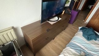 Cómoda y mesitas de noche