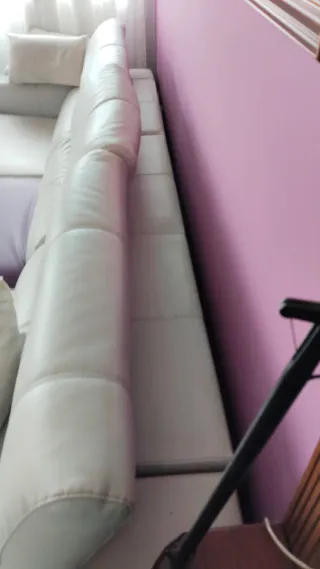 Sofá Chaiselongue Blanco y Morado