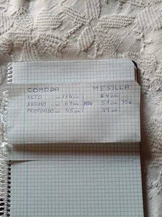 Cómoda y mesita de noche madera castaño