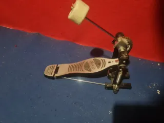 Pedale Mapex a catena per batteria