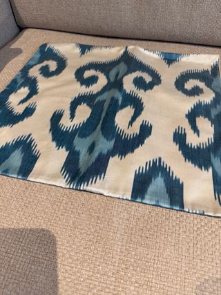 Coppia Cuscini Ikat Uzbekistan Blu Bianco