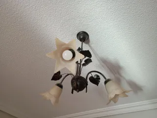 Lámparas de forja y cristal