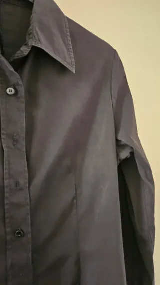 Camisa de mujer negra