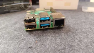 Raspberry Pi 4B 4GB + Tarjeta 32GB