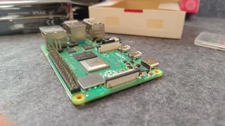 Raspberry Pi 4B 4GB + Tarjeta 32GB