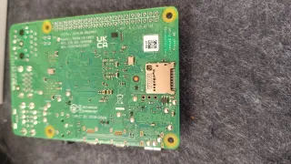 Raspberry Pi 4B 4GB + Tarjeta 32GB