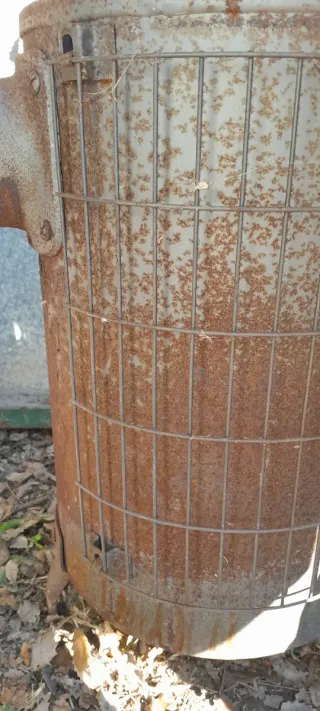 Estufa de leña antigua