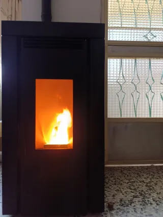 Estufa de pellets FM 12 kW