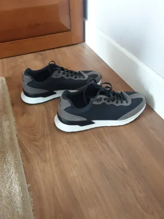 Zapatillas Ecoalf Talla 44.Una sola puesta.