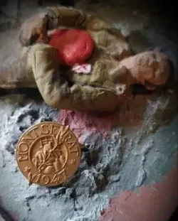 Carlismo antigua insignia 1947