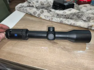 Visor Zeiss Conquest DL