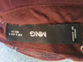 Vestido burdeos Mango estampado paisley