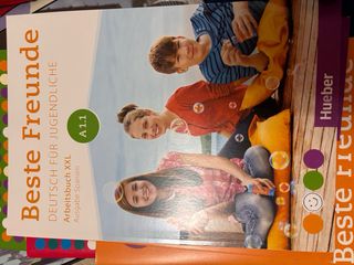 Surtido de libros de alemán