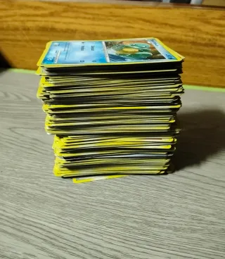 Lote de cartas Pokémon: 300+ unidades
